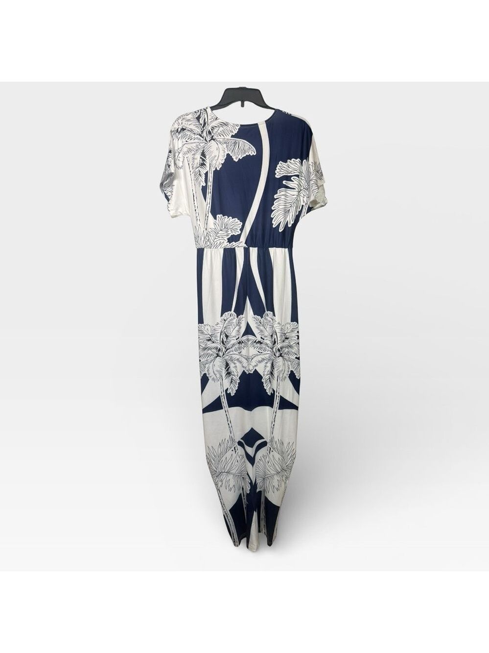 Commense Printed Deep V-Neck Midi Dress - Picture 5 of 8